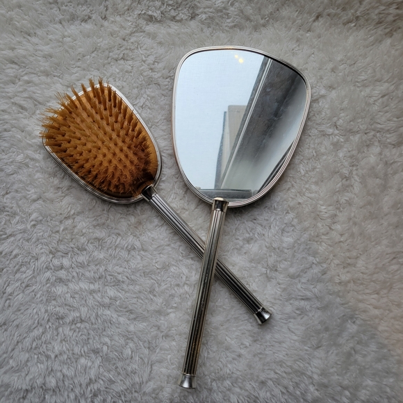 MCM Floral Hand Mirror and Brush Set Made in England - Picture 4 of 11